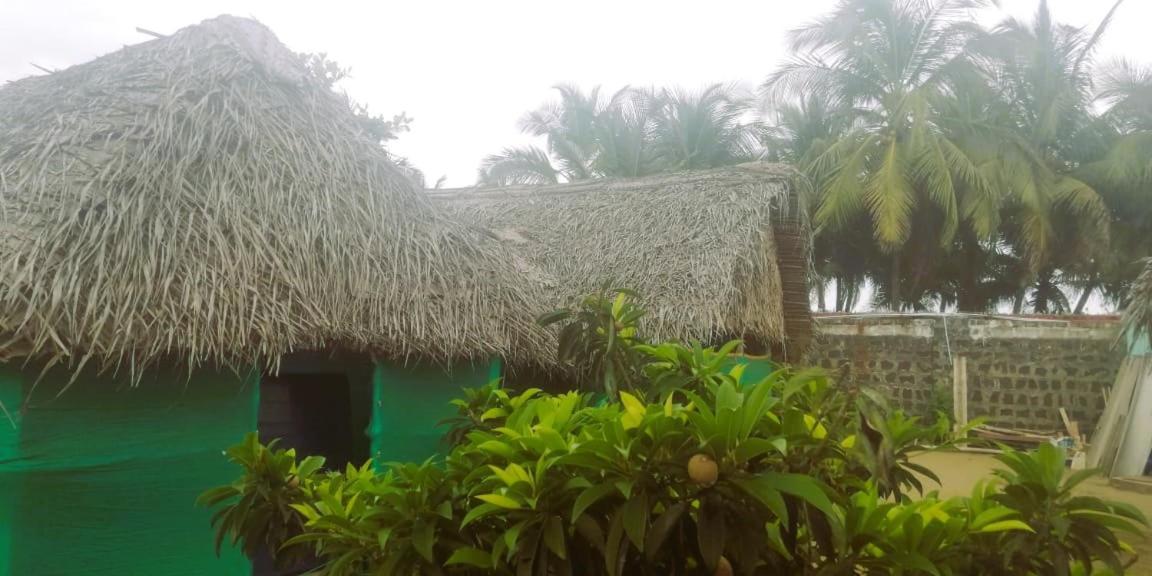 Chan Beach Resort Bahur Bagian luar foto